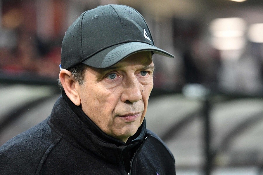 包含斯图加特训练开放日，冲刺阶段更衣室发声引欢呼，法甲在即，球探报告显示潜力的词条