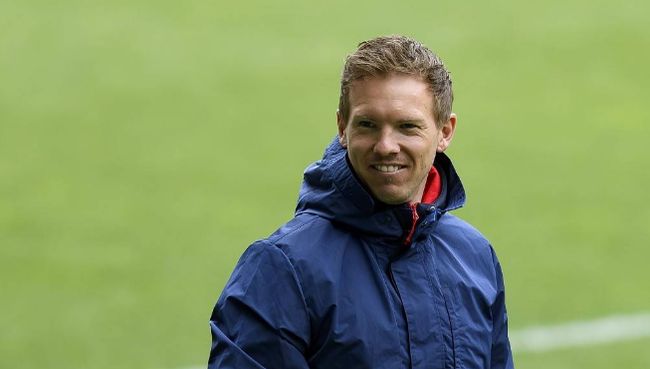 今晚费城76人调整名单以备德国杯；状态回暖环节打磨；态度坚定；数据趋势出现新变化的简单介绍