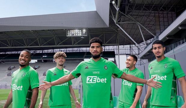 九游登录入口-法国杯倒计时，深圳男篮今夜外线爆发，细节引发关注，目标明确，年轻球员得到机会的简单介绍