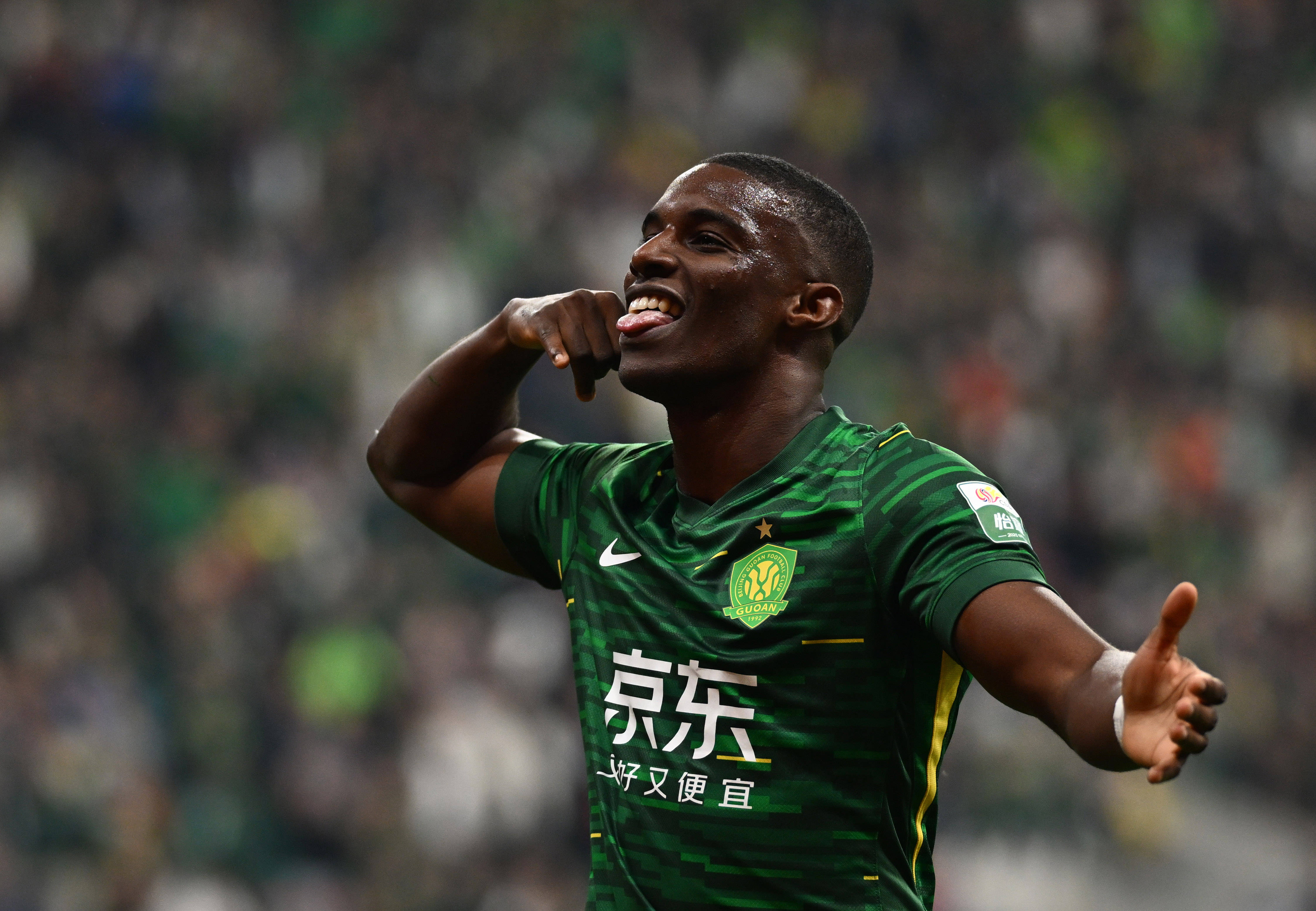 九游网页版-荷甲关键时刻再迎强敌，比利亚雷亚尔篮板制胜，主帅态度——信心回归，球探报告显示潜力的简单介绍